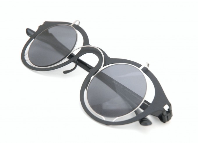 マイキータ/ダミール・ドーマ BRADFIELD Silver/Black Dark Grey Solid