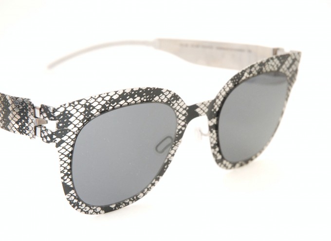 マイキータ+メゾン マルジェラ TRANSFER002 Silver/Black Python